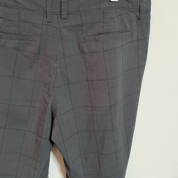 Urban Pipeline Shorts Sz 38 - Picture 7 of 9